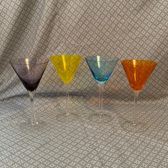 Colorful set of 4 Glasses - Picture 1 of 5